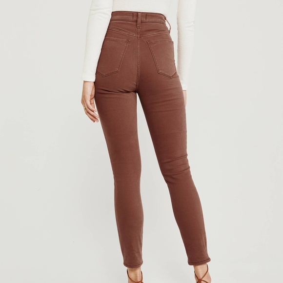 A&F Ultra High Rise Ankle Pants - Picture 5 of 6